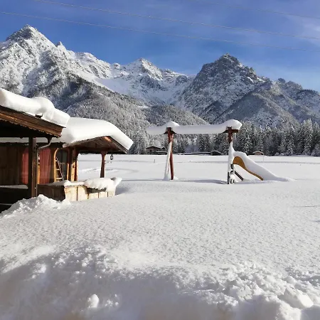 Panoramablick Daire Sankt Ulrich am Pillersee